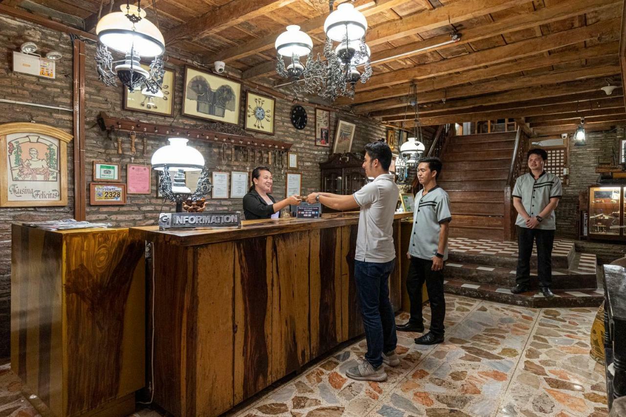 Zen Rooms Grandpa'S Inn Vigan Exteriér fotografie